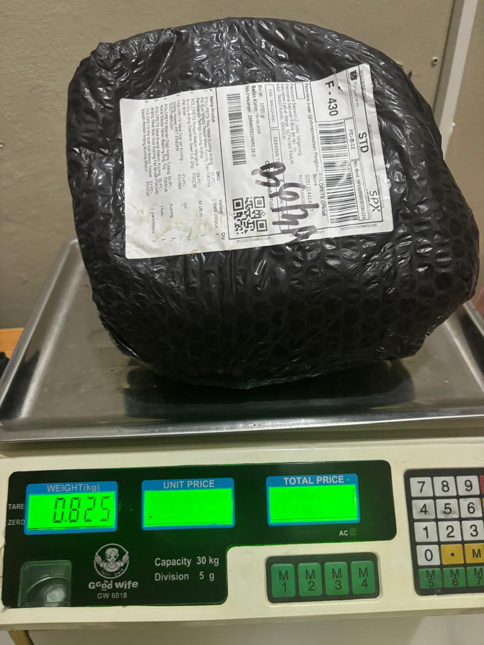 CHRISTOVWISAN/5224-0860/BLACK