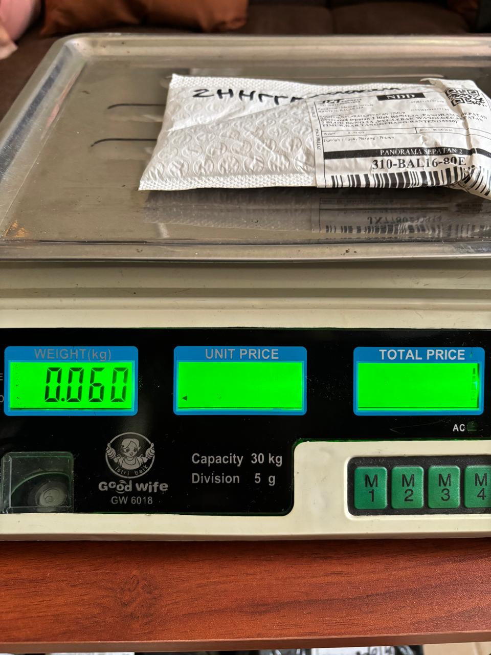 ZAHRAAA/0729-0867/WHITE