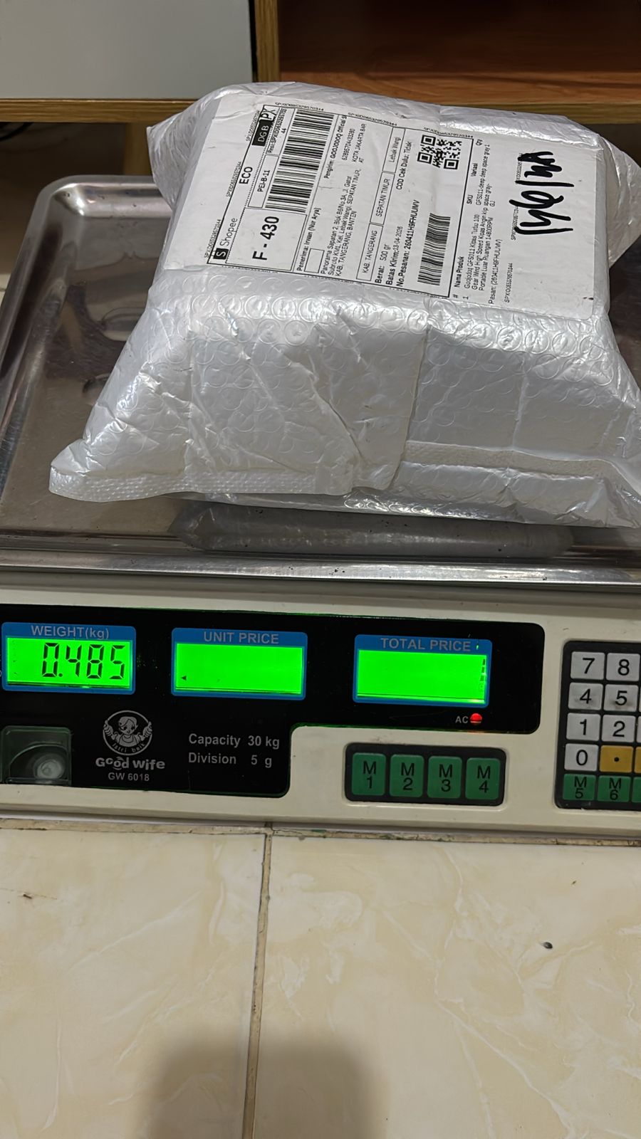 NUR ARYA/4473-0910/WHITE