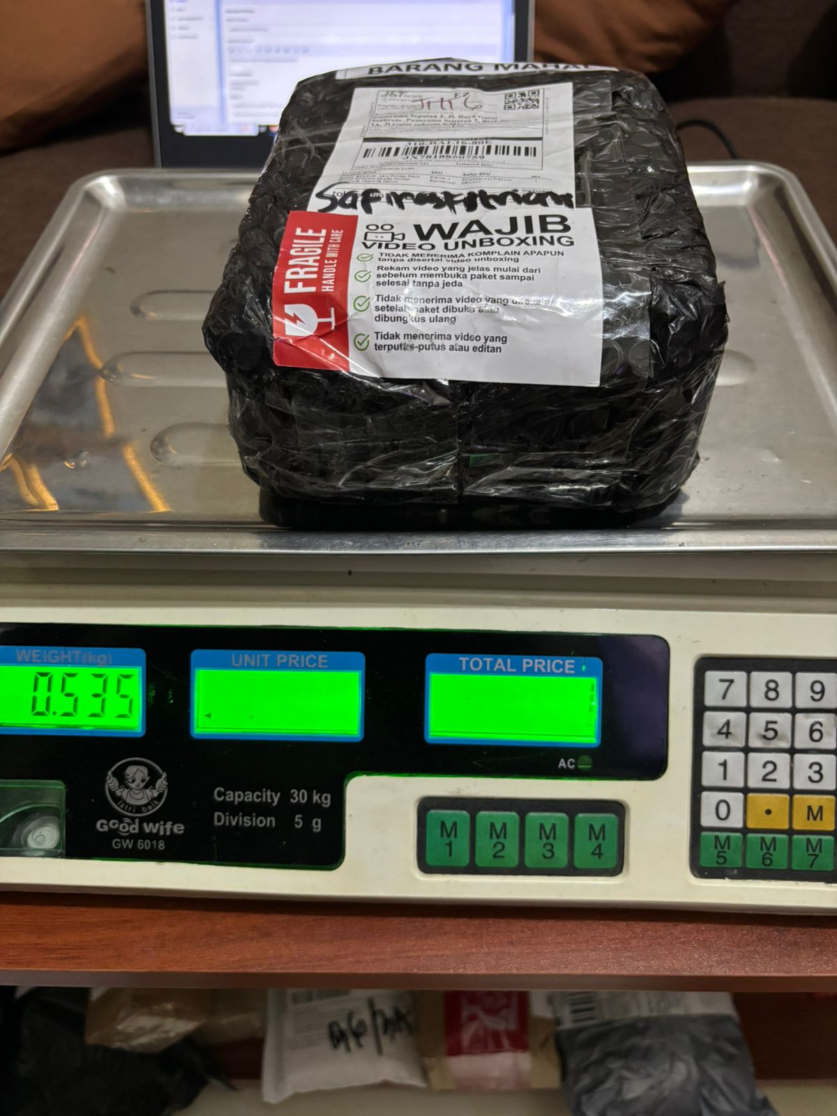 SAFIRASFITRIANI/2139-0911/BLACK