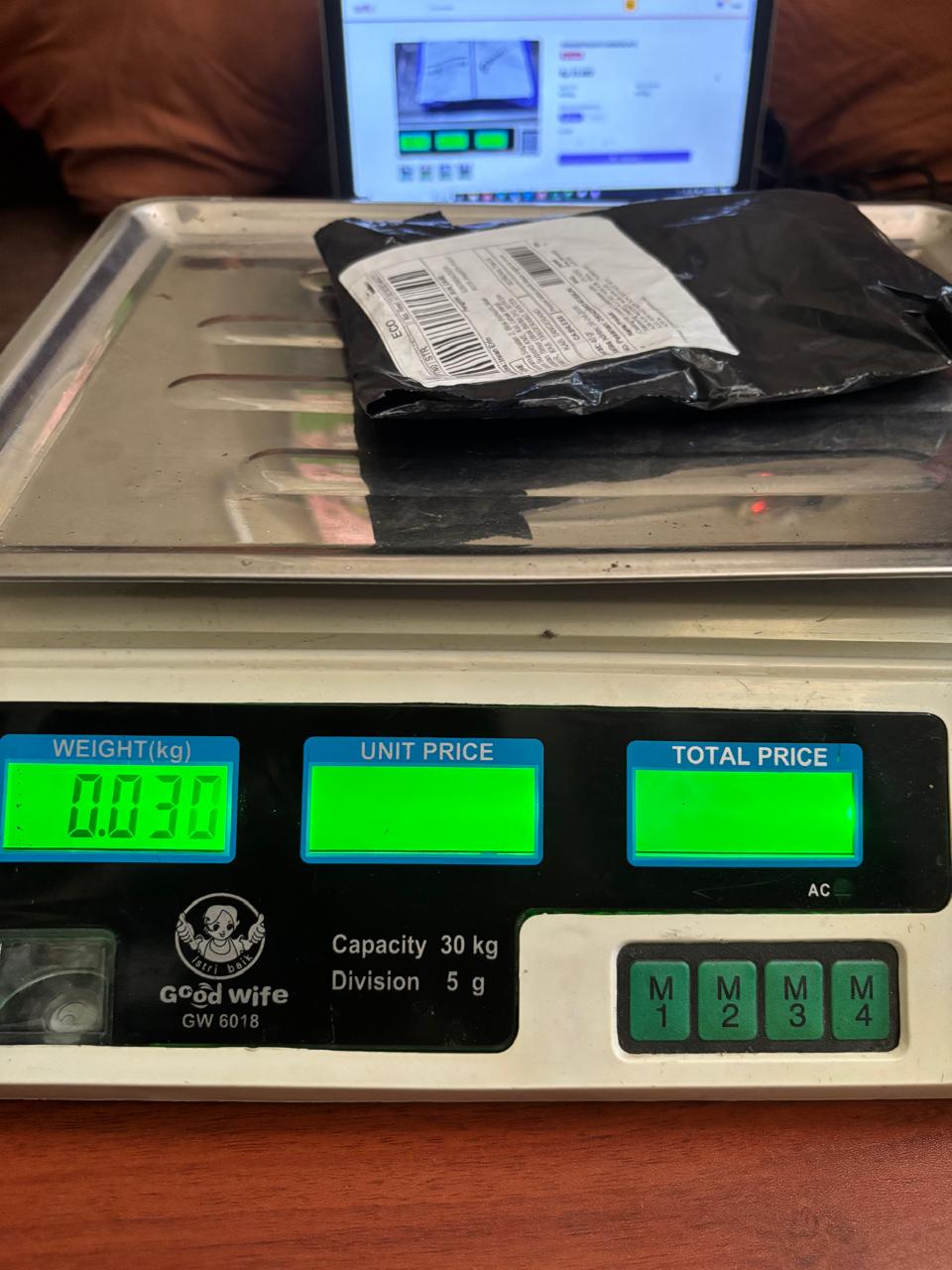 ERIN/4001-0924/BLACK