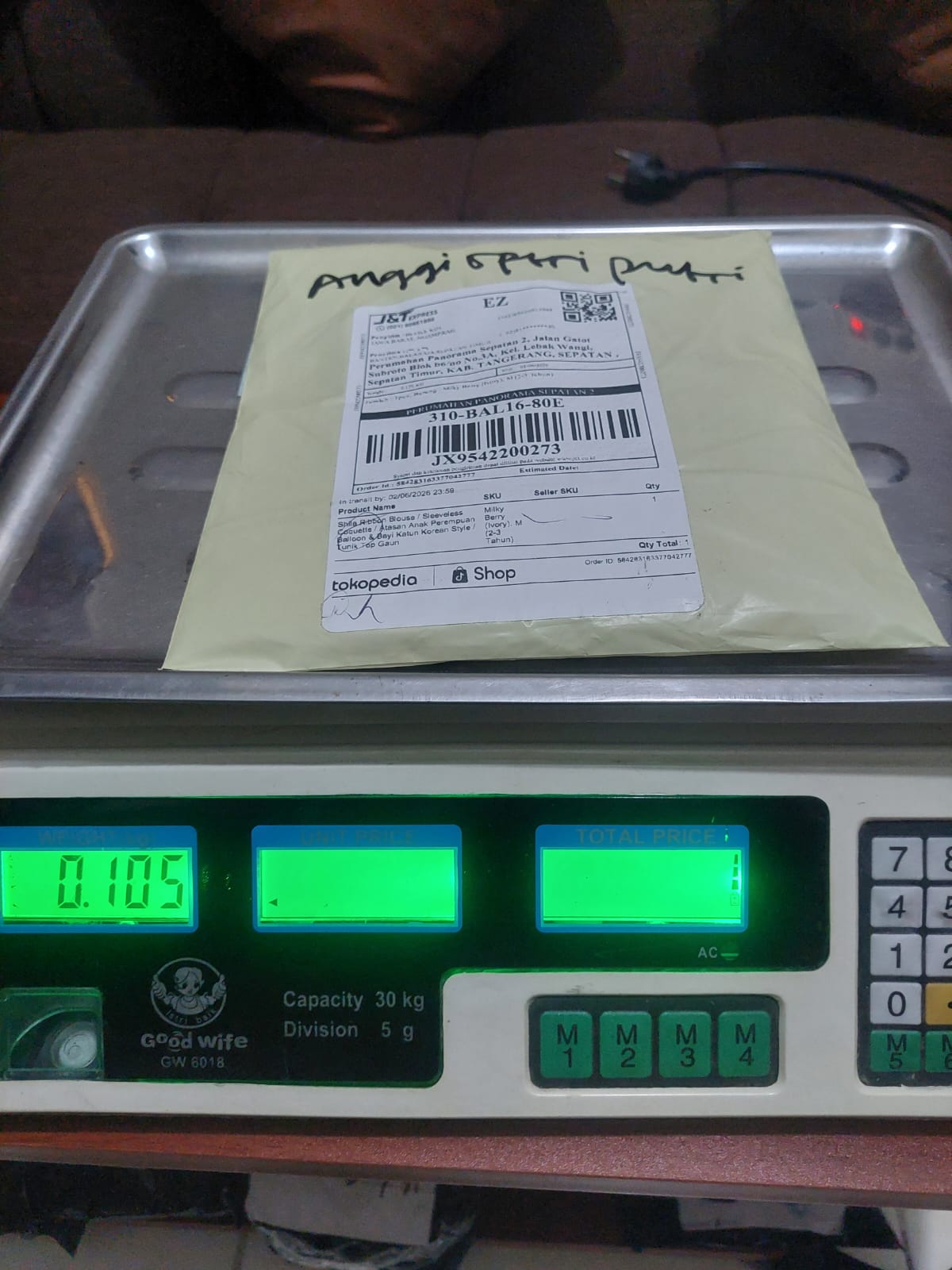 ANGGISAFTRIPUTRI/8189-1133/YELLOW