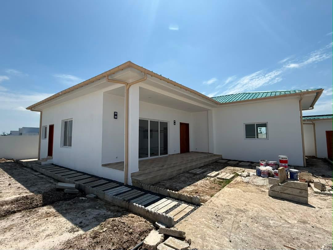 Belle villa de 3 chambres à akanda