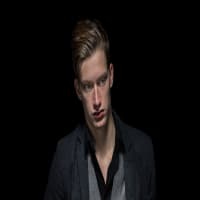 Daniel Sloss logo