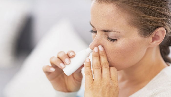ناک کے اسپرے کا زیادہ استعمال خطرناک ثابت ہو سکتا ہے ، طبی ماہرین