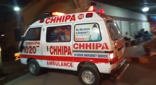 جامشورو ، ٹرک اور کار میں تصادم 8 افراد جاں بحق 