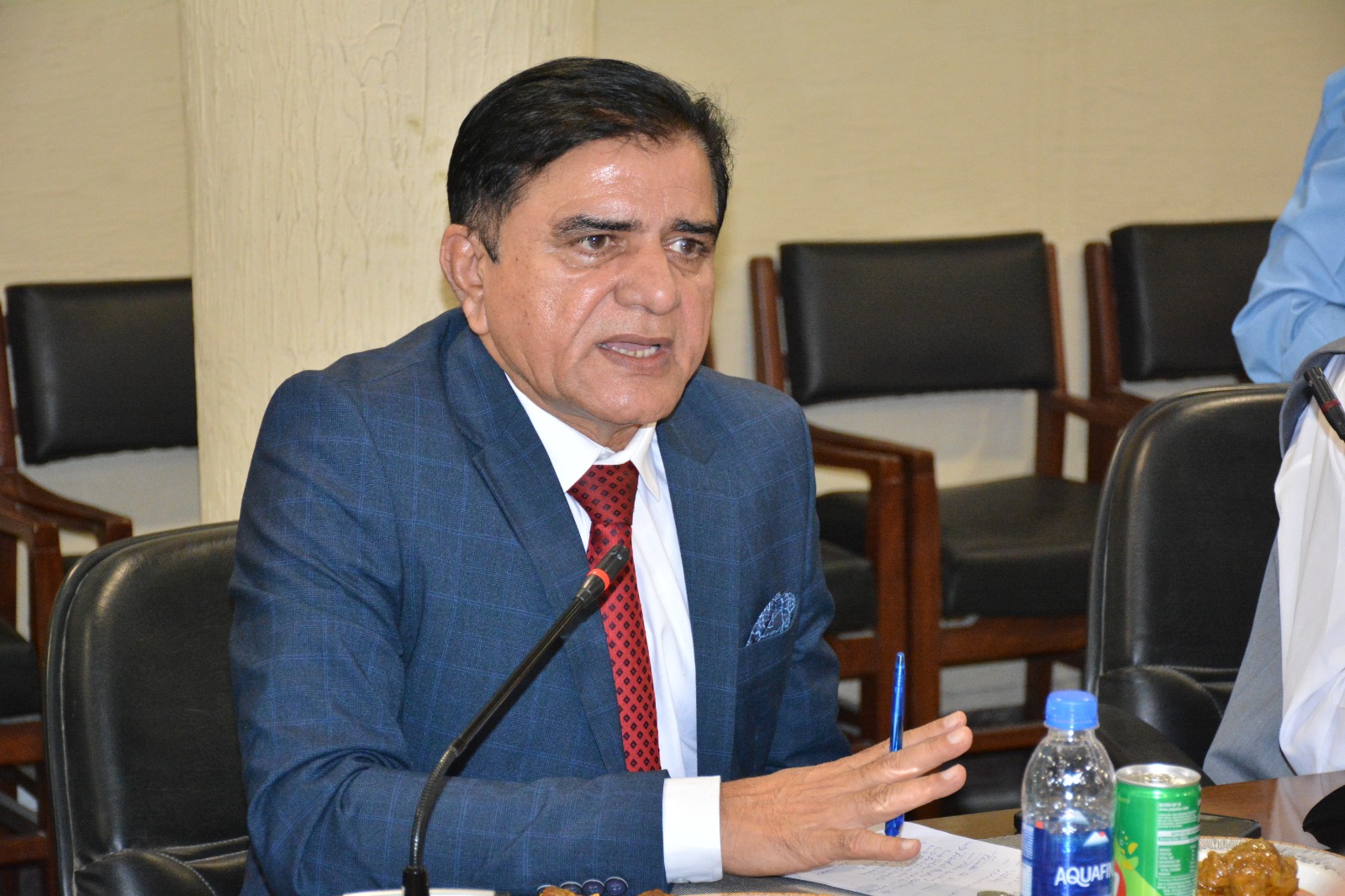 کمشنر سیسی ہادی بخش کلہوڑو کا سائٹ ایسوسی ایشن آف ٹریڈ انڈسٹریز کا دورہ