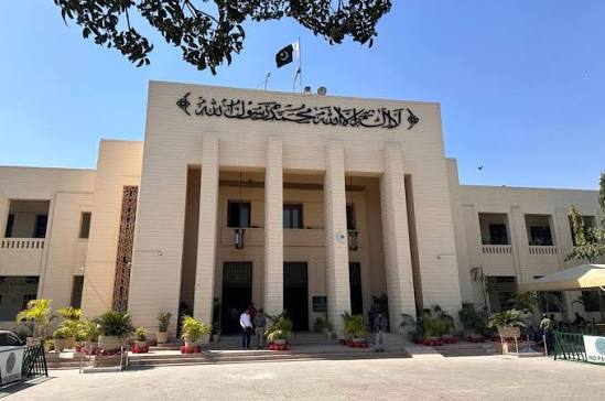 سندھ میں کل بروز جمعہ عام تعطیل کا اعلان ، نوٹیفکیشن جاری