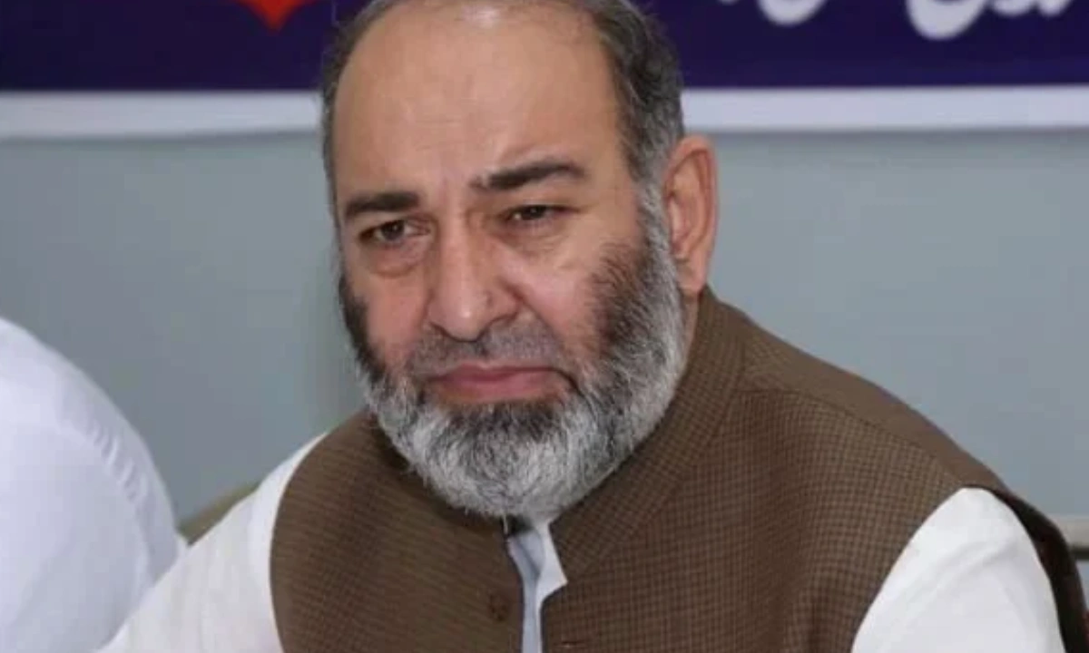 امریکہ اور اسرائیل یہ جنگ ہار چکے ہیں ، سابق سینیٹر مشتاق احمد