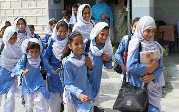 اسلام آباد ، اسکول کی ہفتے میں 3 چھٹیوں کا فیصلہ نجی اسکول انتظامیہ نے مسترد کردیا
