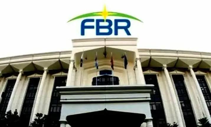 ایف بی آر کو بڑا دھچکا، ٹیکس شارٹ فال 860 ارب روپے سے تجاوز کرنے کا خد