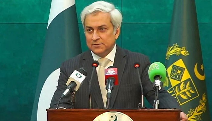 پاکستان کی ایران کے جوہری پروگرام پر امریکا سے معلومات شیئر کرنے کی خبروں کی سخت تردید