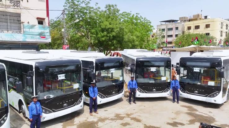 دو سے تین ماہ میں سندھ کو 500 نئی ای وی بسیں ملیں گی، شرجیل میمن