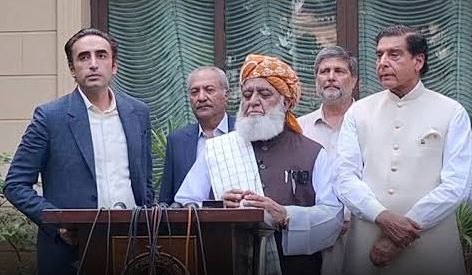 آزاد کشمیر بحران: مولانا فضل الرحمان ثالثی کیلئے متحرک، بلاول مکمل تعاون کیلئے تیار ، ملکر الیکشن لڑنے کا اعلان