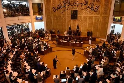 گورنر کی احتیاطی ہدایات نظرانداز؟ خیبرپختونخوا میں مراعاتی قانون نافذ