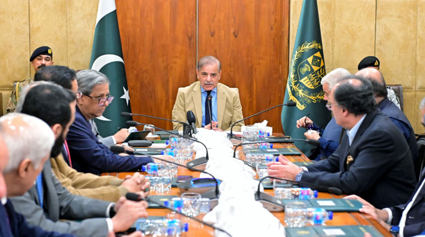وفاق کا کفایت شعاری پلان برقرار، خالی آسامیاں ختم، نئی بھرتیوں اور گاڑیوں کی خریداری پر پابندی
