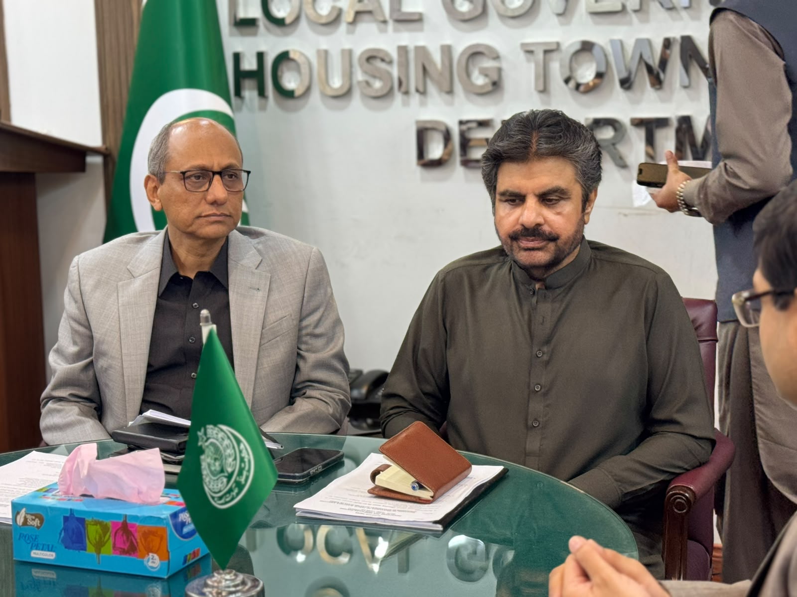 سندھ حکومت متحرک، الاٹیز کے حقوق کے تحفظ اور قبضہ مافیا کے خاتمے کیلئے اہم اجلاس