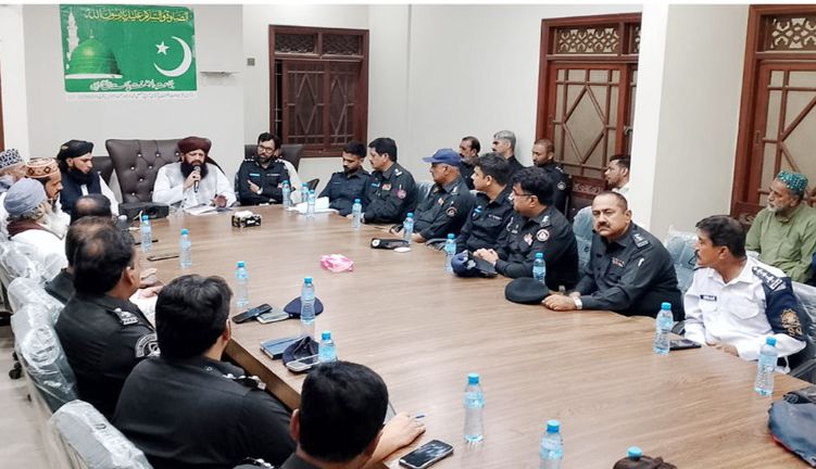 میلاد النبی کا شایان نشان اہتمام غلامان ِ مصطفی کے مذہبی ذوق کی عکاس ہے۔شاہ عبد الحق قادری