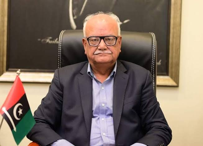 سندھ کی تقسیم کی بات کرنے والے پہلے اپنا سیاسی قد دیکھیں، وقار مہدی