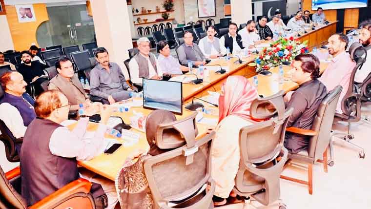 آزاد کشمیر کے 100 روزہ اصلاحاتی پروگرام میں صفائی سرفہرست ’’ستھرا کشمیر‘‘ پروگرام شروع کرنے کا فیصلہ