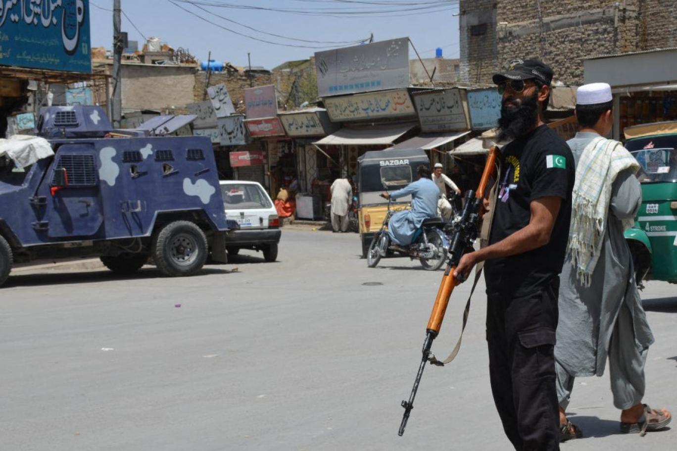 بلوچستان میں دہشتگردوں کا مزدور کیمپ پر حملہ، 18 محنت کش اغوا، گارڈ شہید 