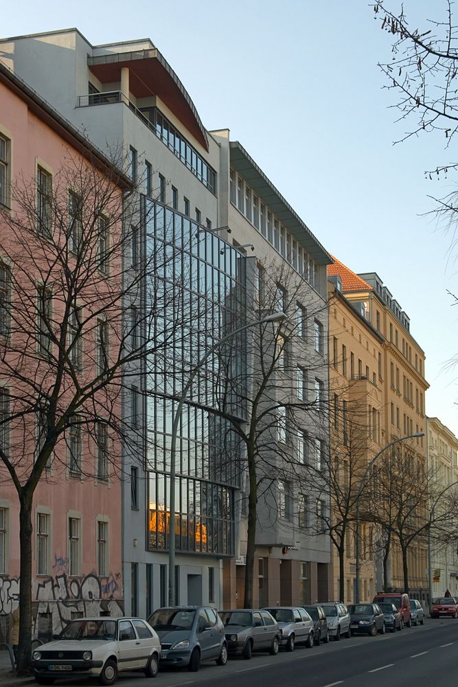 TUF-Bürogebäude Tempelhofer Ufer 1.jpg