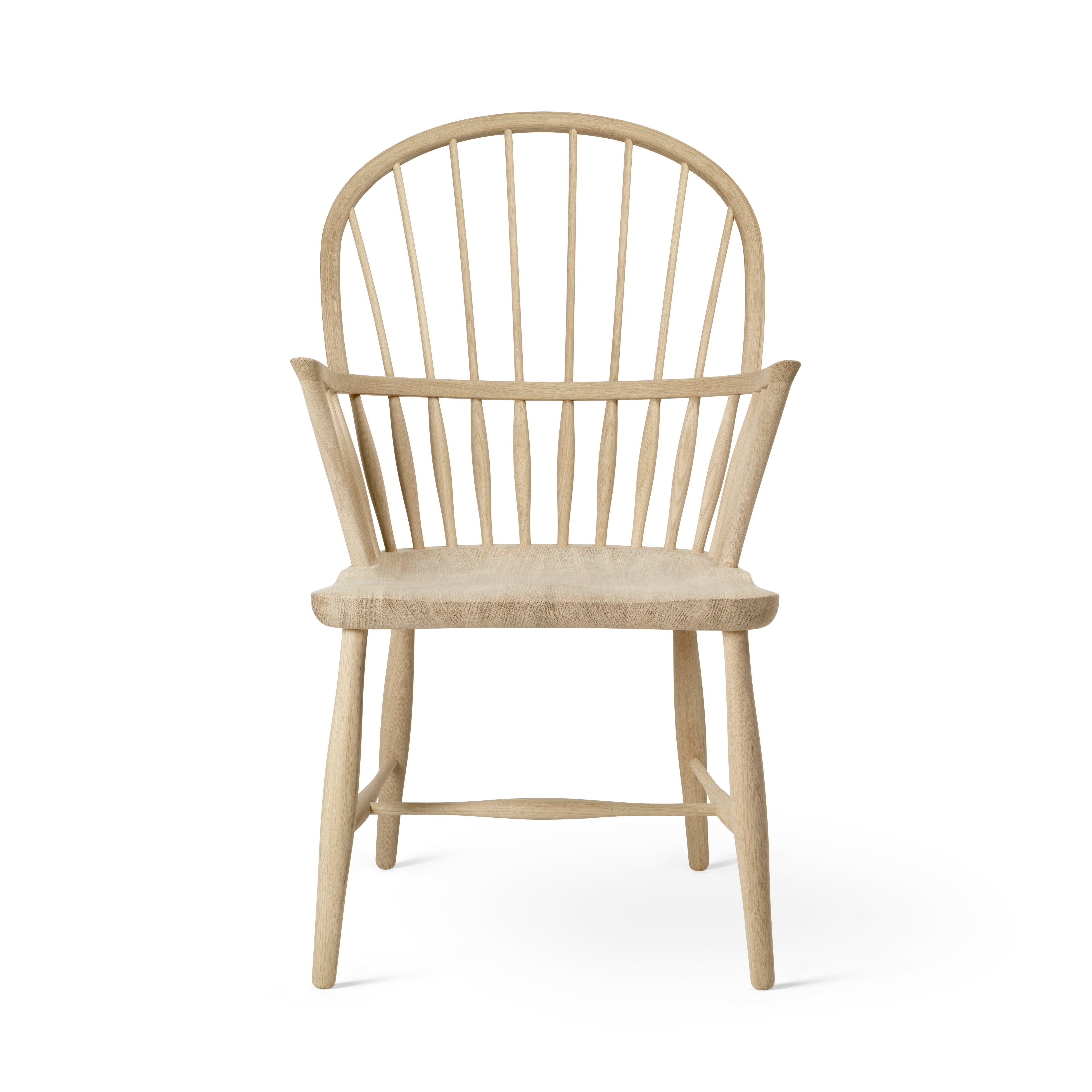 Frits Henningsen デザインの FH38 | Windsorチェア を購入する| Carl