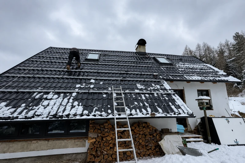 Fotovoltaika na střeše rodinného domu v Tisá