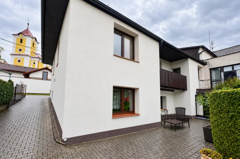 Zateplení fasády - Kombinace více izolantů – realizace Green Home Energy – Velká Jesenice