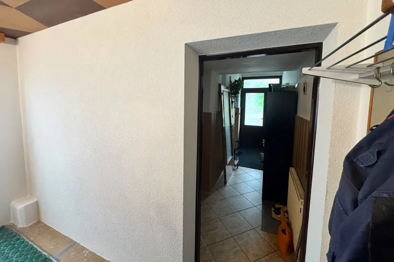 Zateplení fasády - Kombinace více izolantů – realizace Green Home Energy – Velká Jesenice