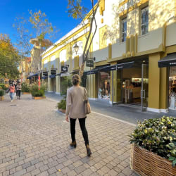 Shopping in Spain Thumbnail