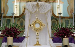 Corpus Christi in Spain: All You Need to Know + 6 Fun Facts Thumbnail