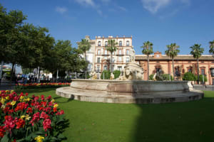 10 Best Spring Destinations in Spain: Weather & Fun Activities Thumbnail