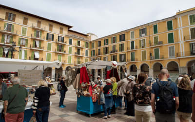 11 Best Markets in Mallorca to Explore Food & Crafts Thumbnail