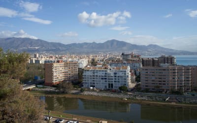 Travel to Fuengirola: 5 Attractions, Food & Activities! Thumbnail