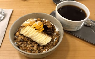 11 Dreamy Cafes in Mallorca for the Greatest Coffee Thumbnail