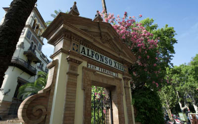 Top 9 Hotels in Seville: From Budget to Luxury Thumbnail