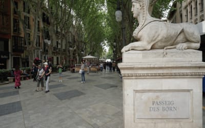 9 Best Shopping Places in Mallorca: Streets, Outlets & More Thumbnail