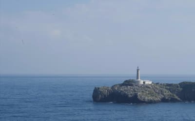 Travel to Santander: 7 Best Attractions, Food & Activities Thumbnail