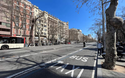 How to Get around Barcelona + 8 Tips I wish someone told me Thumbnail