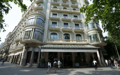 The 9 Best Hotels in Barcelona: From Budget to Luxury Thumbnail