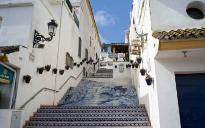 Travel to Benahavís: 5 Attractions, Food & Activities Thumbnail