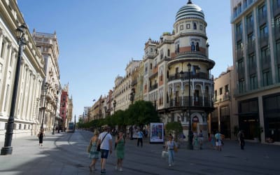 Best Time to Visit Spain: Monthly Guide & What to Expect Thumbnail