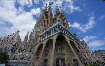 2 Days in Spain: Trip Ideas & Itineraries to Enjoy Your 48h Thumbnail