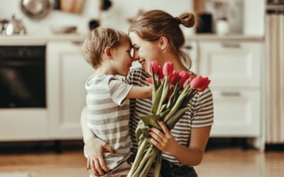 Mother's Day in Spain: Origin, Traditions and Best Gift Ideas Thumbnail