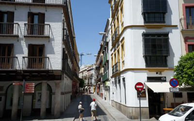 10 Best Neighborhoods in Seville: Students, Expats & Tourists Thumbnail
