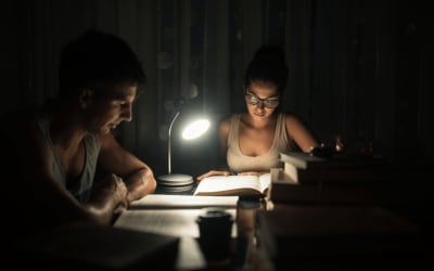 Why is Spanish hard? 9 Reasons why this language is so difficult! Thumbnail