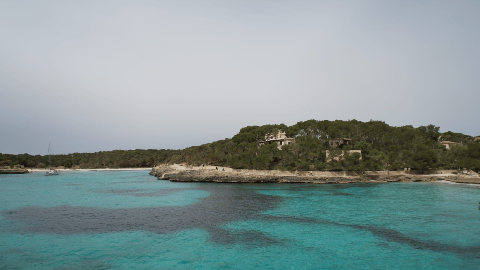 9 Best Beaches & Hidden Calas in Mallorca by a Local Thumbnail