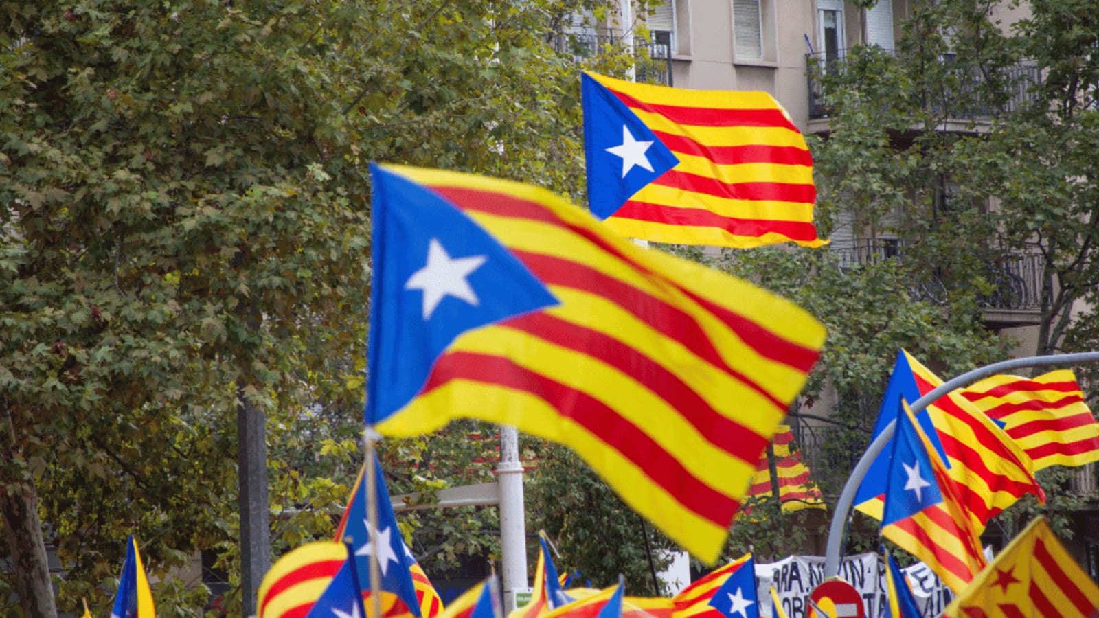 Catalonia vs Spain - independence and sovereignty of Catalan nation is  separated and secuded from Spanish ountry. Vector illustration Stock Photo  - Alamy