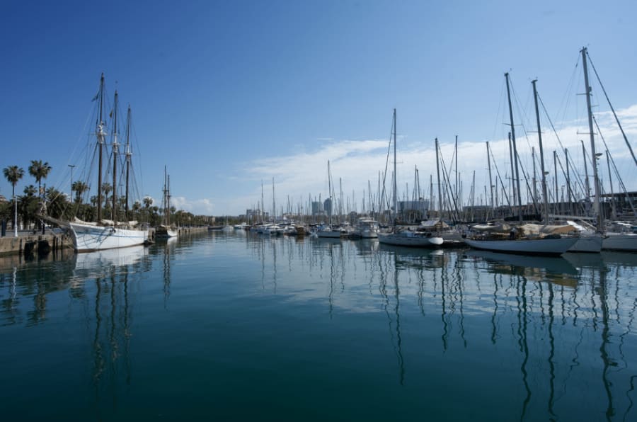 rambla de mar barcelona boats